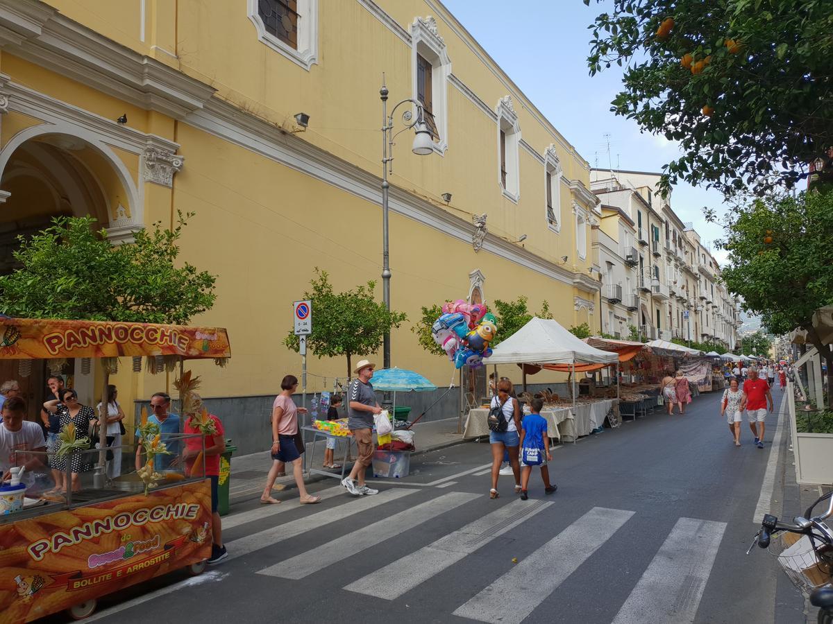 Domino House Sorrento Center Appartement Buitenkant foto